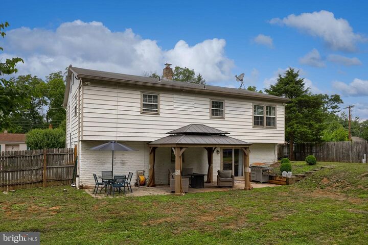 Property Photo:  2520 Log Cabin Road  PA 17408 