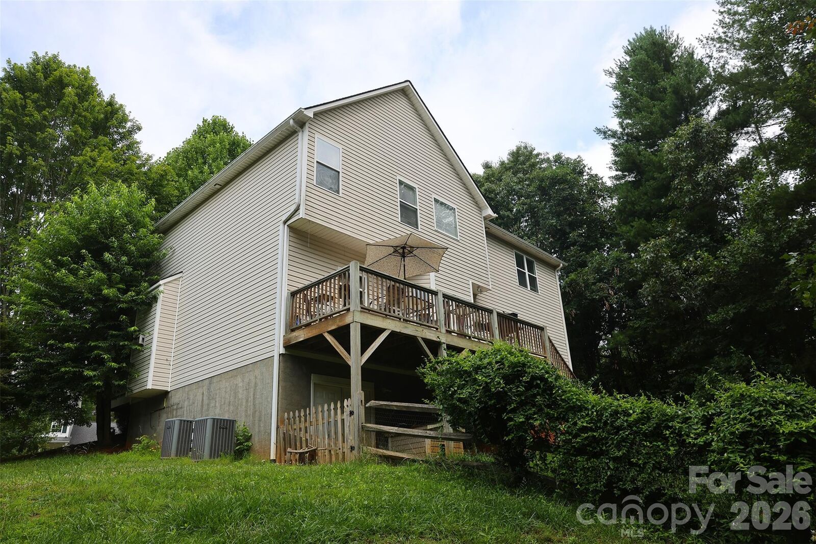 Property Photo: 30 Double Brook Drive NC 28787