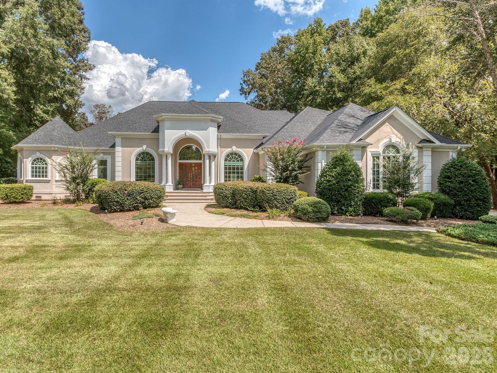 Property Photo: 1733 White Pond Lane NC 28173