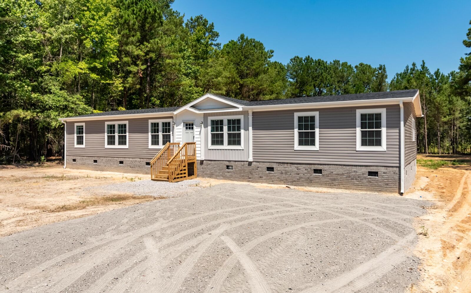 Property Photo: 299 Friendship Circle SC 29468