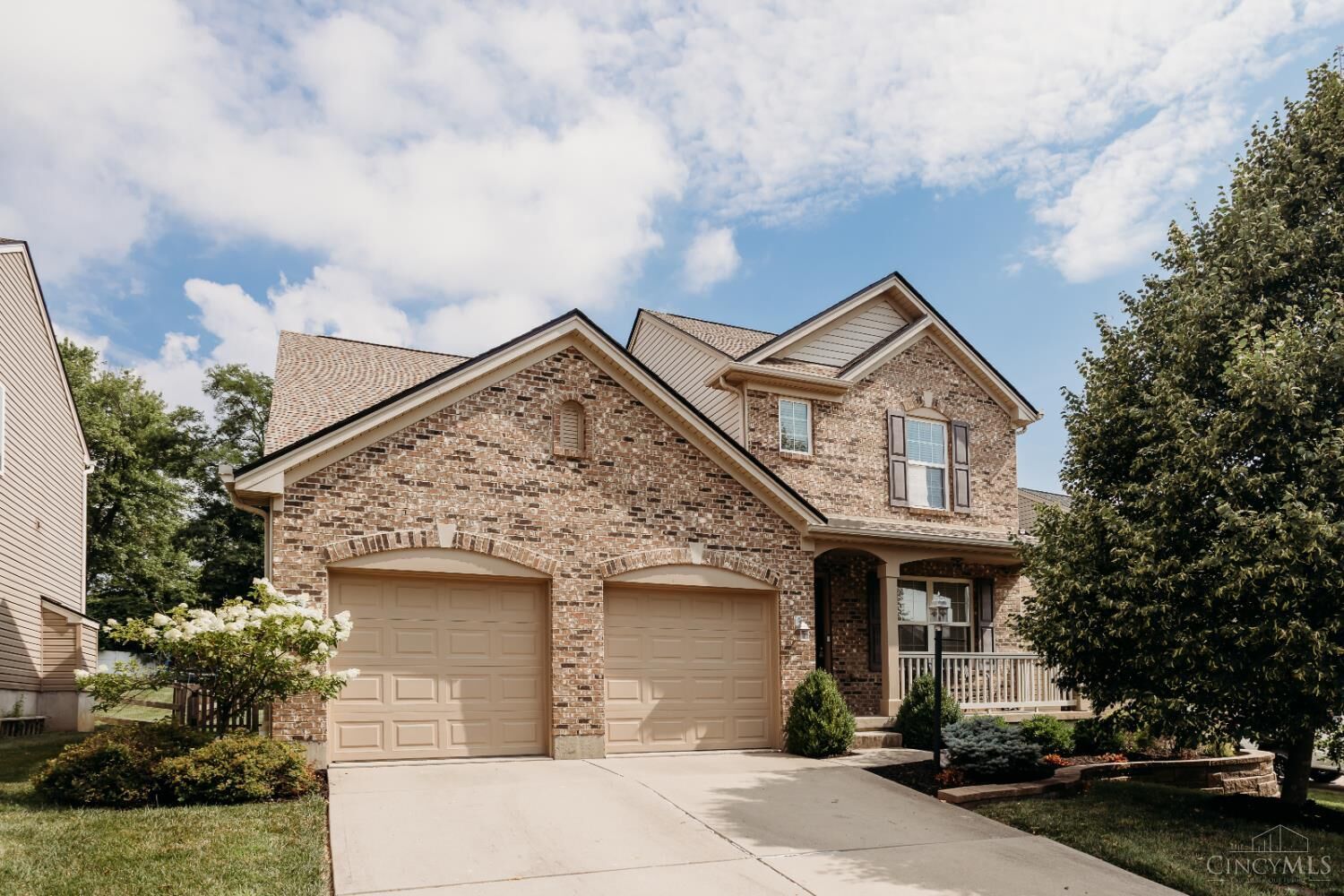 Property Photo:  8828 Bluejay View Drive  OH 45002 
