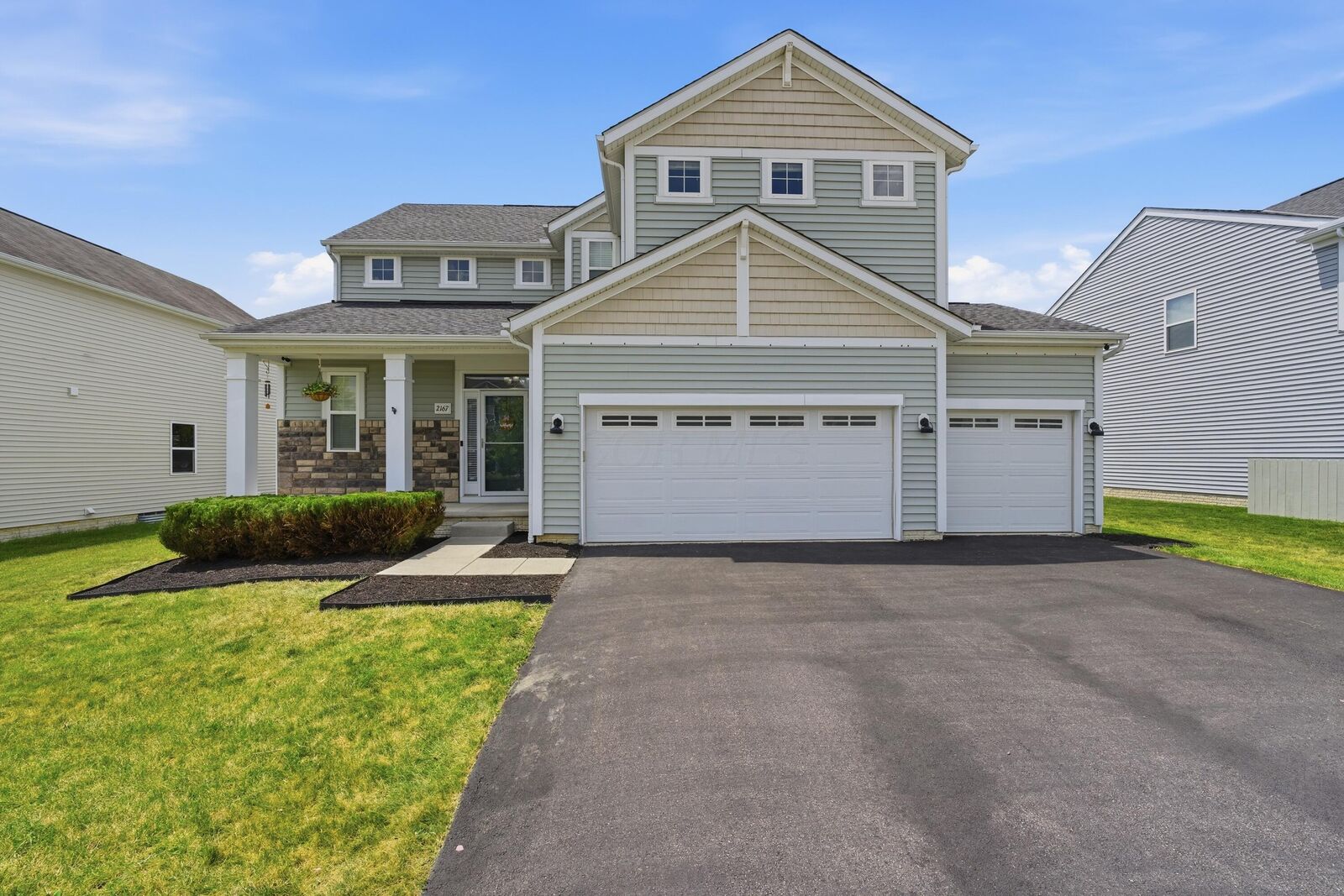 Property Photo: 2167 Derby Drive OH 43040
