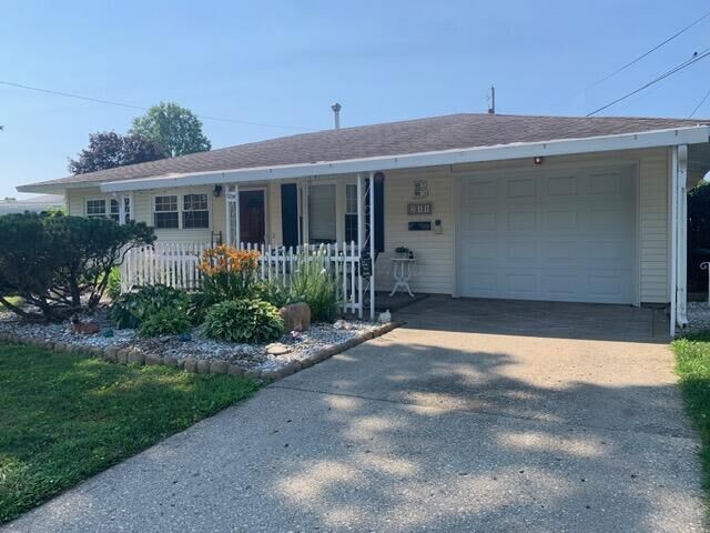 Property Photo:  211 Walden Road  OH 43056 
