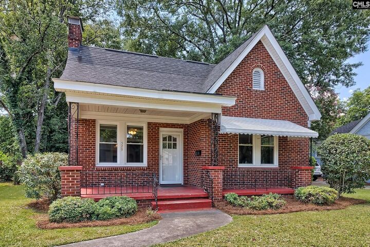 Property Photo:  529 Michaelmas (Aka M)  SC 29033 