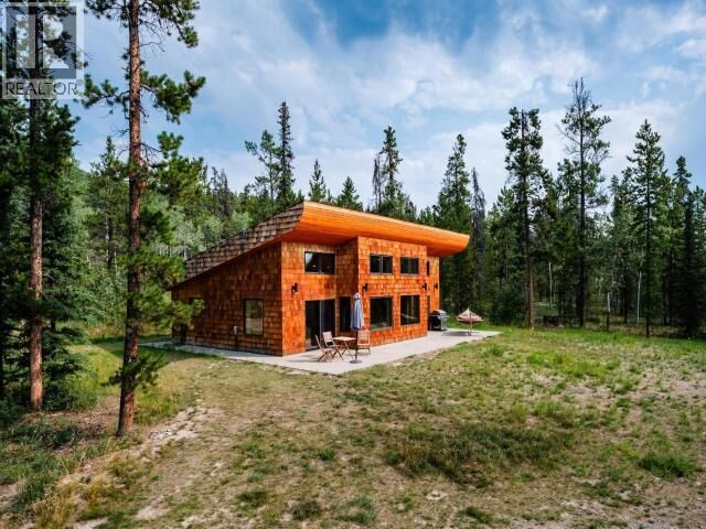 Property Photo: 149 Springer Road YT Y1A 7A2