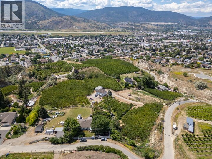 Property Photo:  2885 Valleyview Road  BC V2A 8V7 