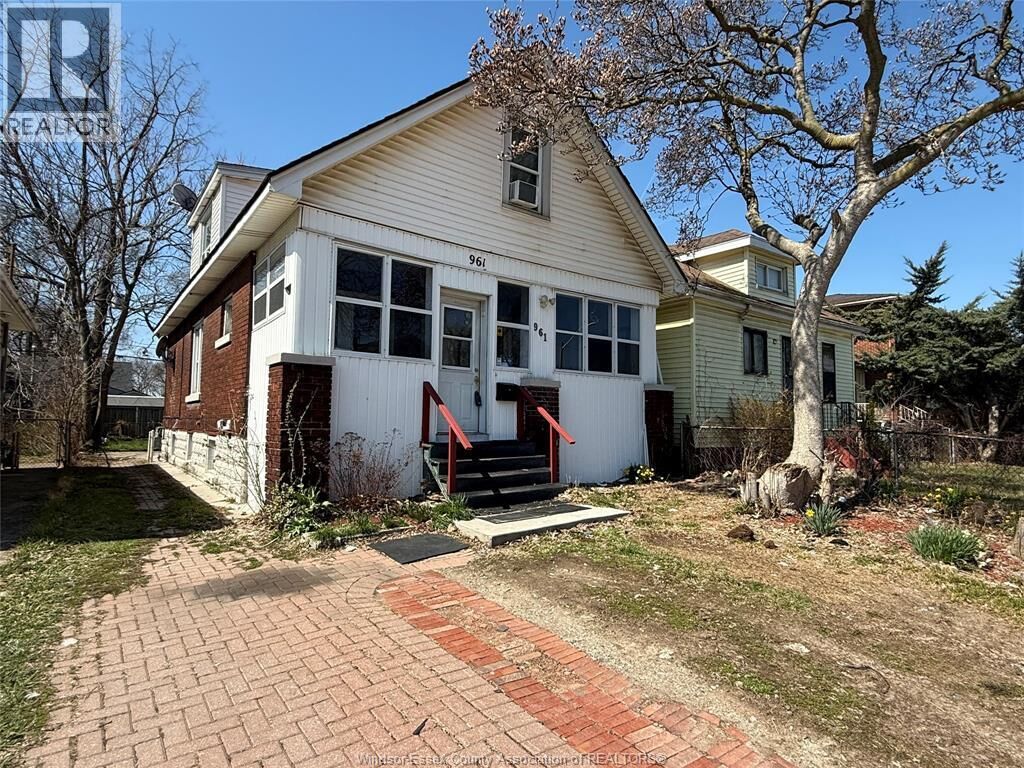 Property Photo:  961 Campbell  ON N9B 2J4 