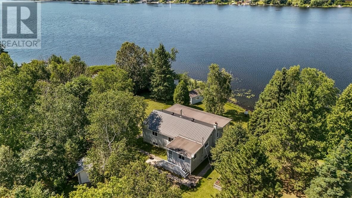 Property Photo:  2754 Richard Lake Drive  ON P3G 0A3 