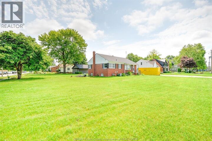 Property Photo: 209 Sandwich Street North ON N9V 2V4