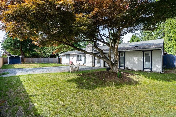 Property Photo:  2714 Parkway Drive  BC V4P 1E8 