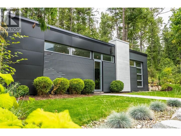 183-191 Kootenay Lake Road — photo 1