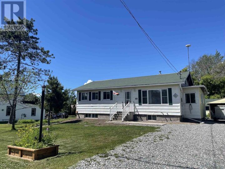 Property Photo: 40 Frances St ON P0R 1L0