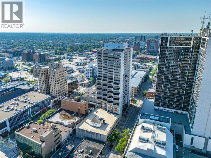 Property Photo: 380 Pellissier Avenue 706 ON N9A 6V7