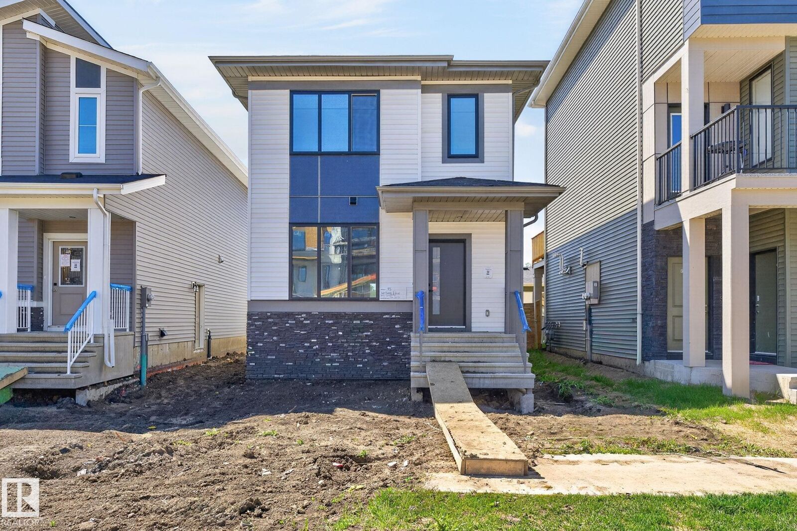 Property Photo:  95 Westwind Drive  AB T7X 4C6 