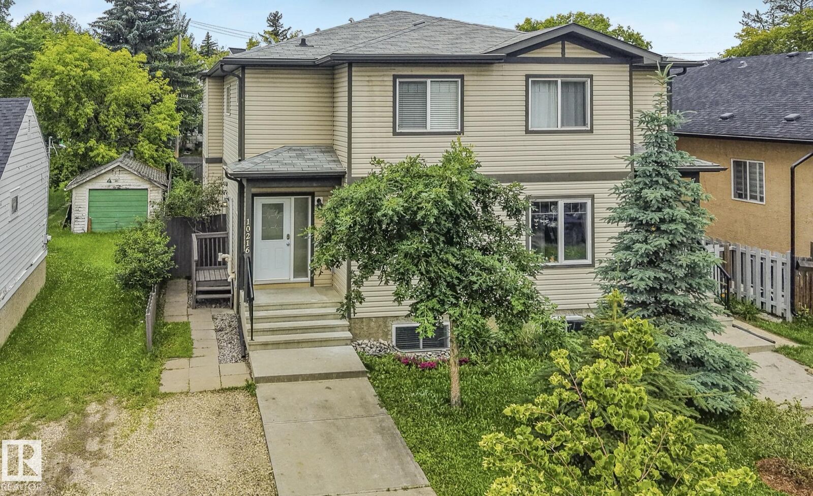 Property Photo: 10216 150 Street NW AB T5P 1P3