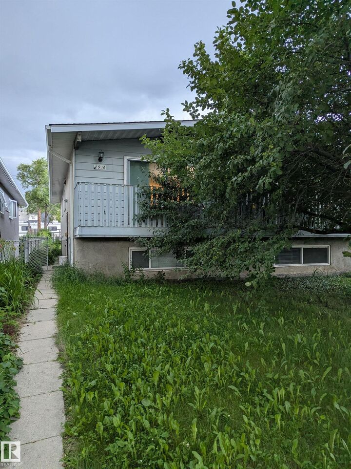 8916 83 Avenue NW — photo 1
