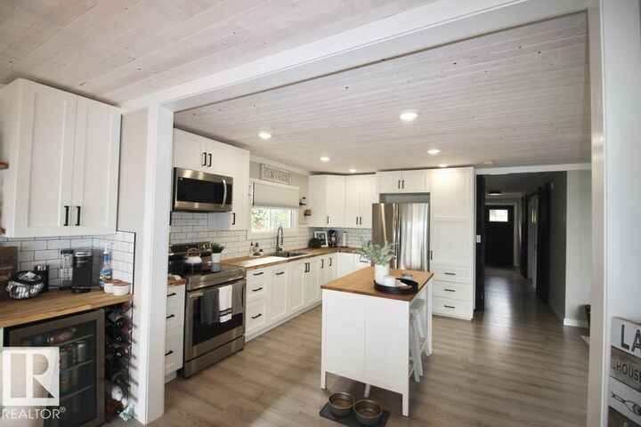 Property Photo:  306 Perch Close  AB T9N 2H4 