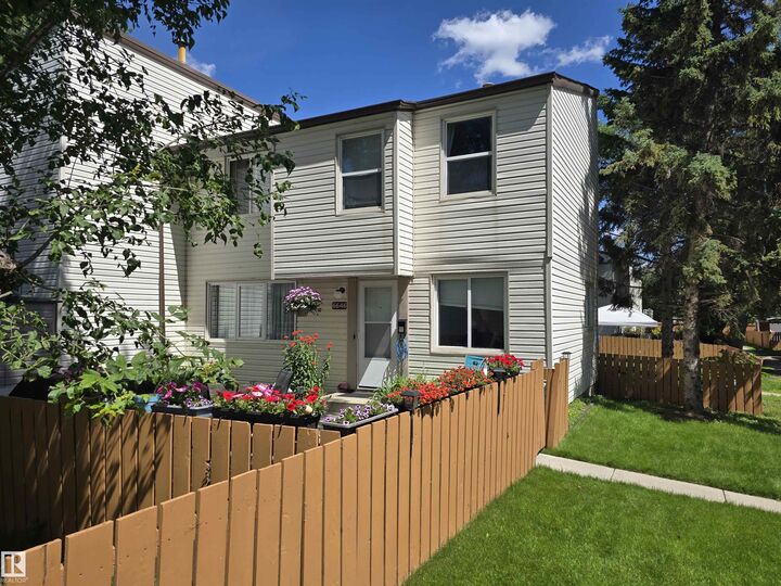 Property Photo:  6646 178 Street NW  AB T5T 2A2 