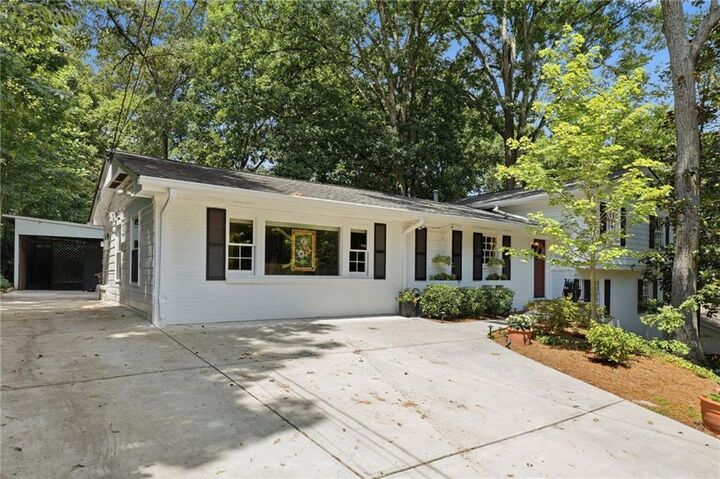 Property Photo: 2360 Honeysuckle Lane SE GA 30080