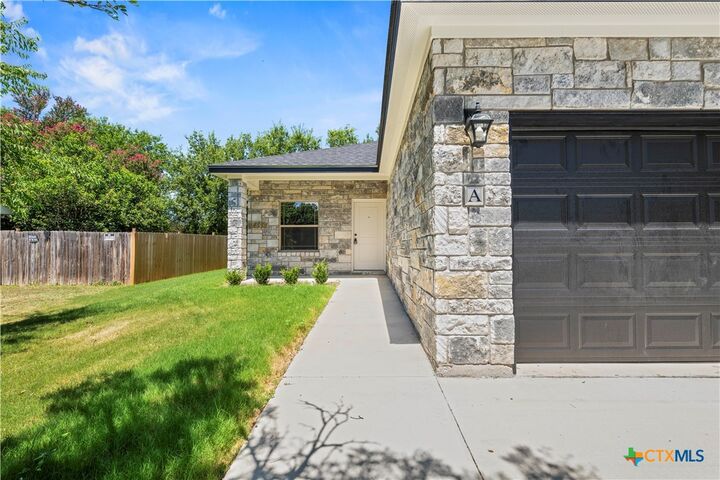 Property Photo: 502 S Harley Drive TX 76548