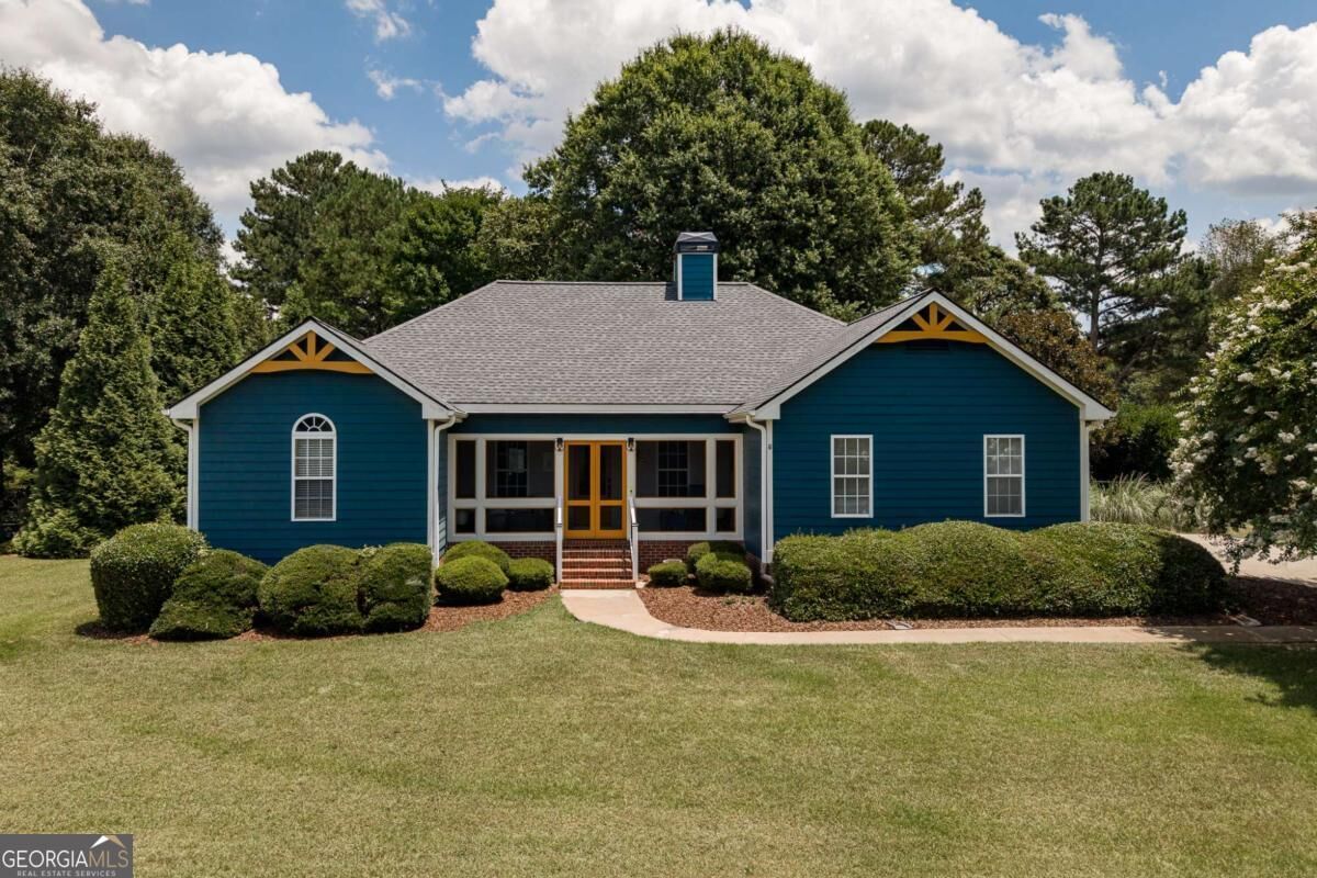 Property Photo:  381 Timberidge Court  GA 30605 