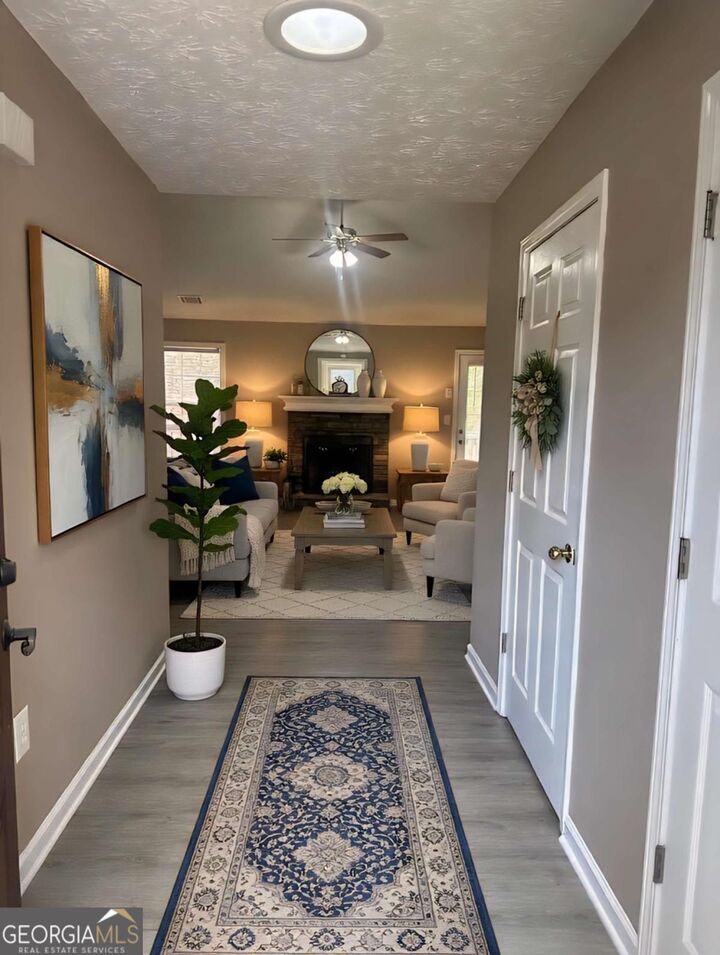 Property Photo: 2072 Amberly Crossing Lane GA 30019