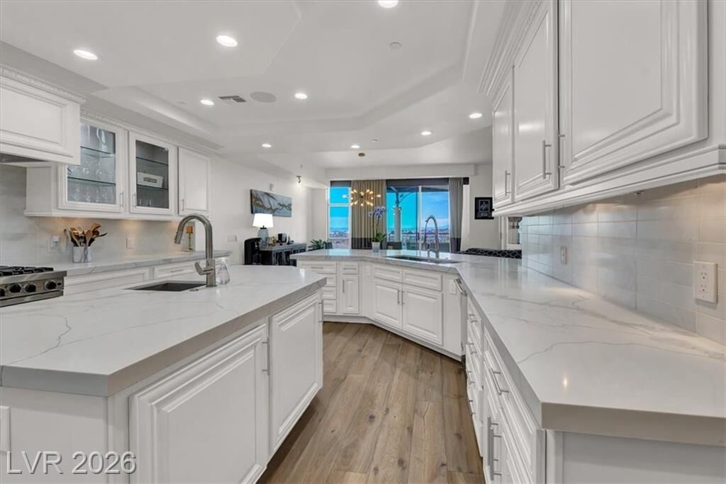 Property Photo: 9101 Alta Drive 204 NV 89145