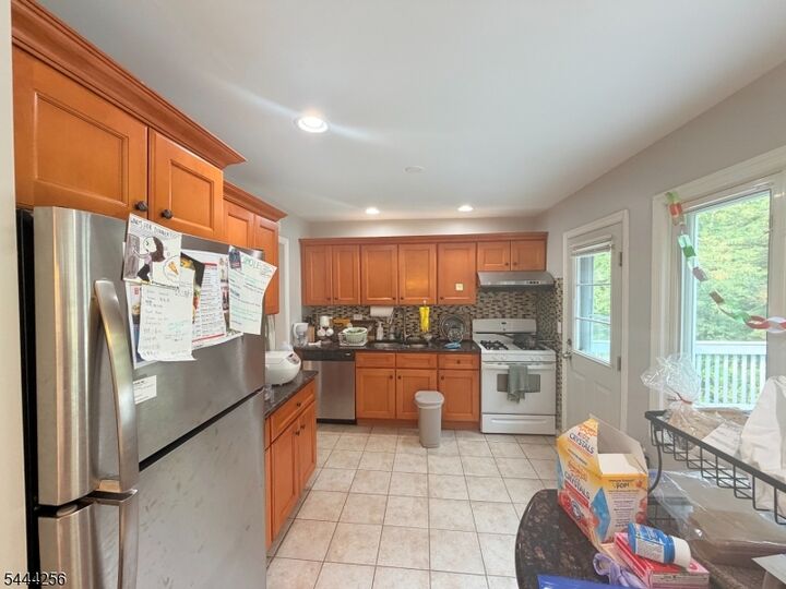 Property Photo:  44 Fellswood Dr  NJ 07039 