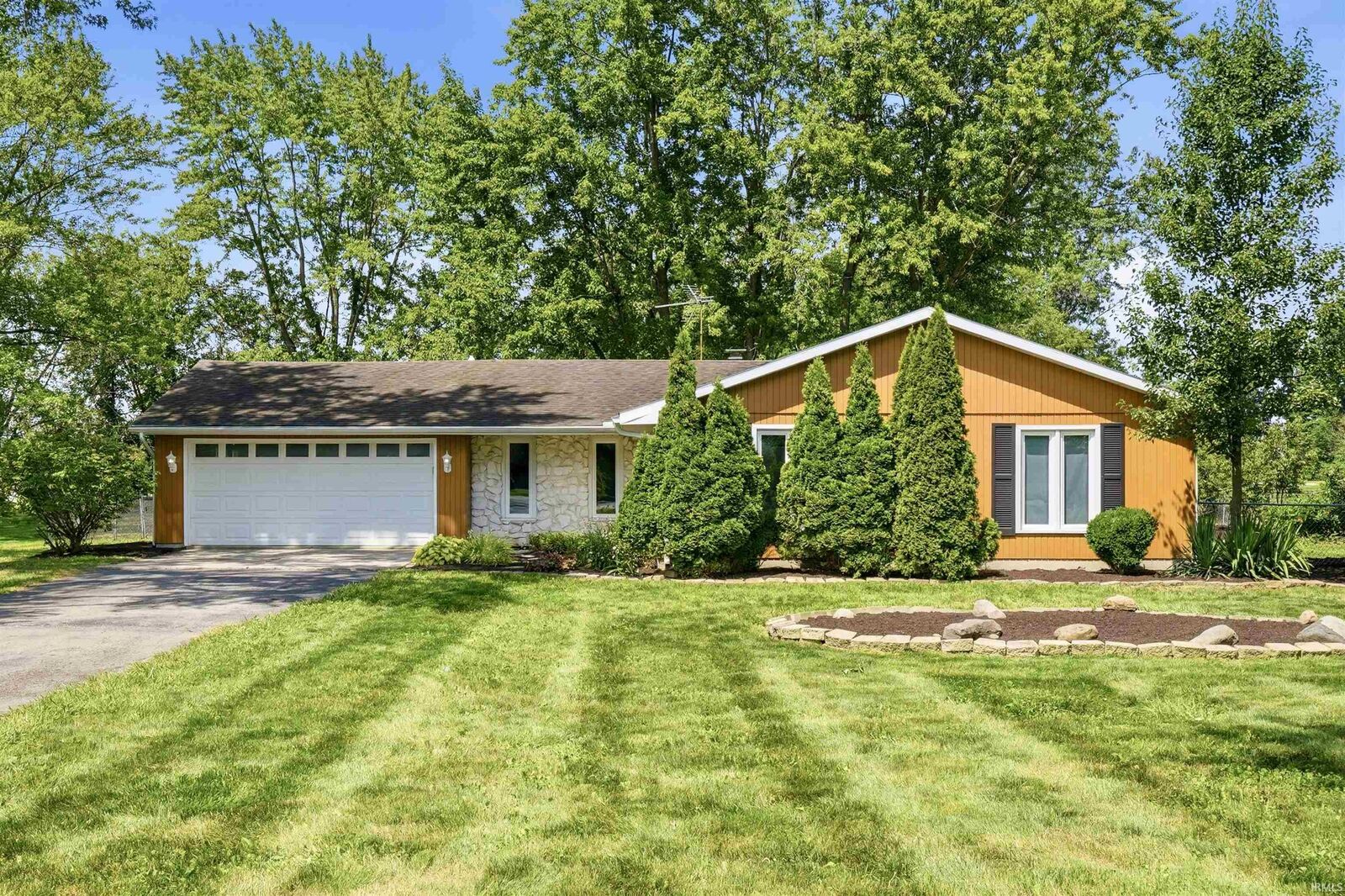 Property Photo:  7019 Hazelett Road  IN 46835-9703 