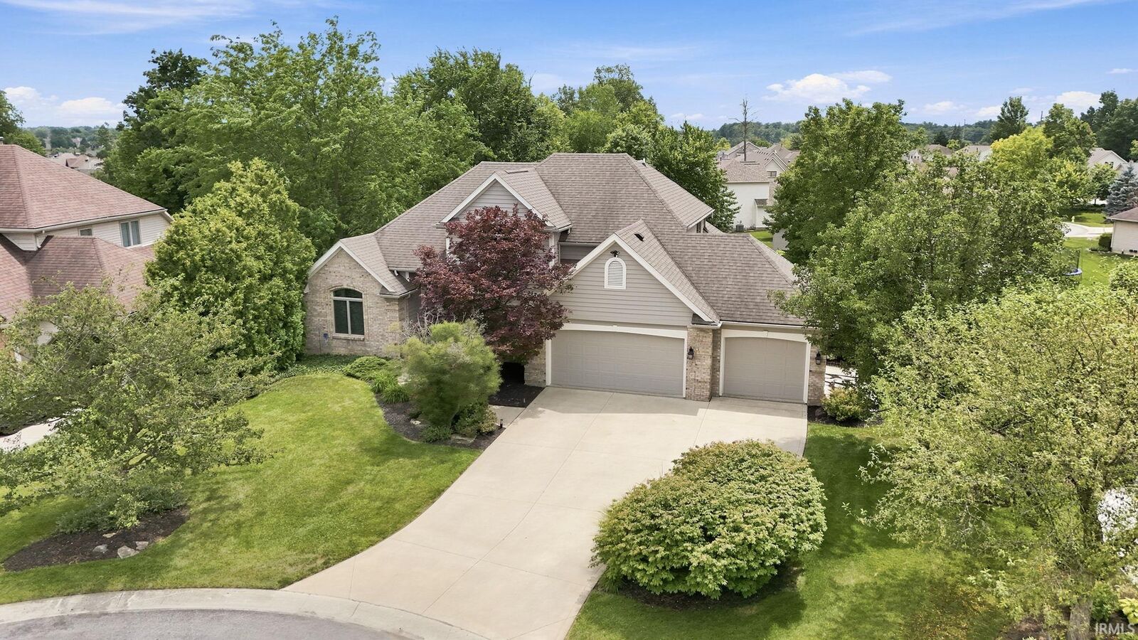 Property Photo:  10115 Red Oak Court  IN 46804-5223 