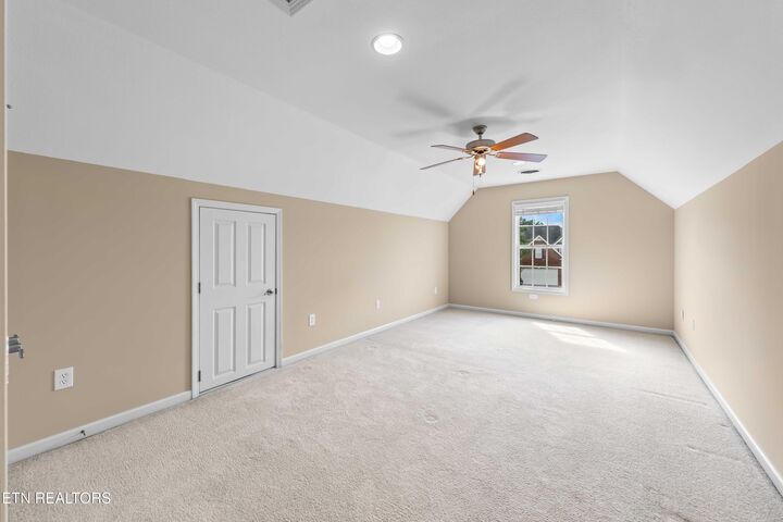 Property Photo: 3331 Cliffbranch Lane TN 37931
