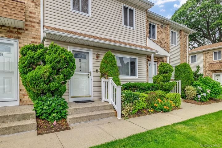 Property Photo:  1595 N Central Avenue 29co  NY 11580 