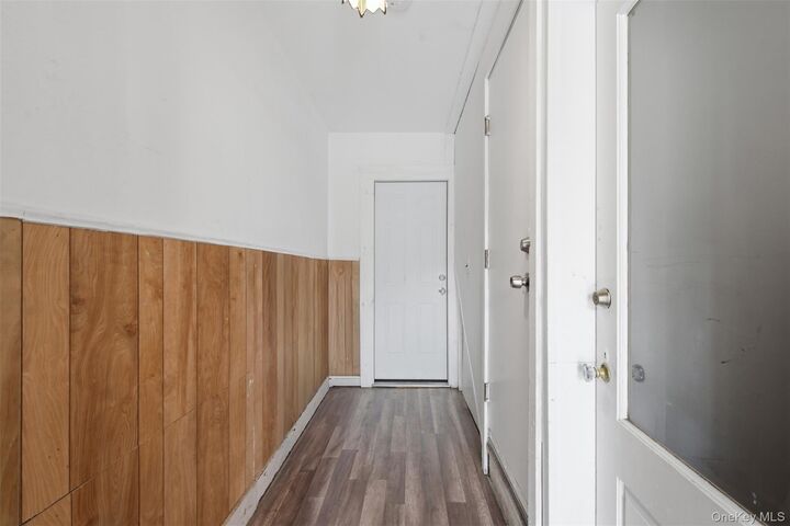Property Photo: 213 Overlook Place NY 12550