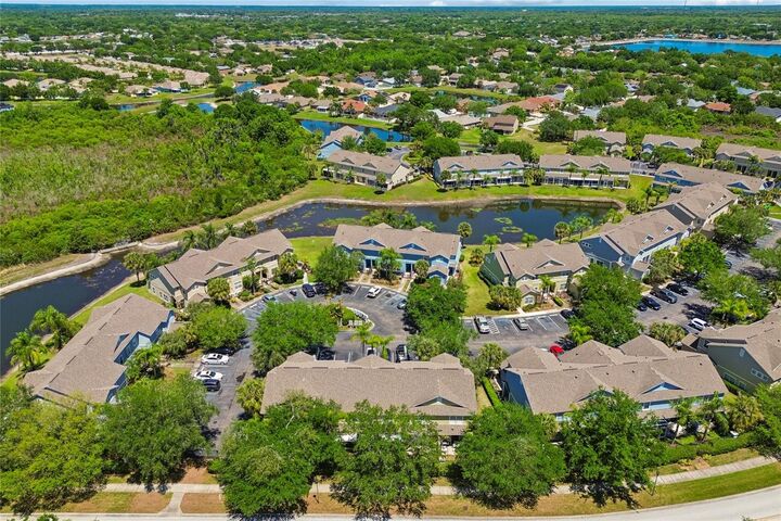 Property Photo: 10925 Winter Crest Drive FL 33569