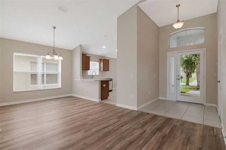 Property Photo:  2313 Lawrence Hall Street  FL 33570 