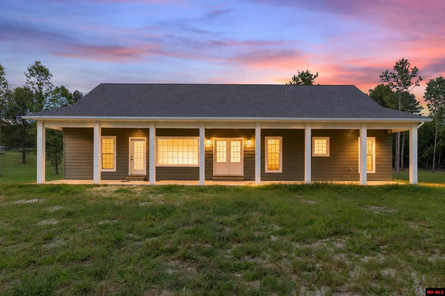 Property Photo:  643 Tall Pine Road  AR 72583 