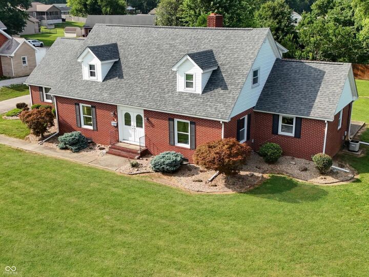 Property Photo:  105 W Summit Street  IN 47220 