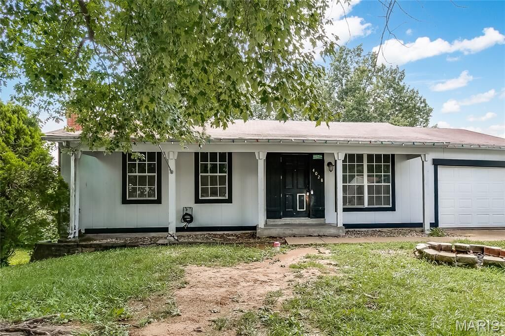 Property Photo:  4028 San Fernando Lane  MO 63304 