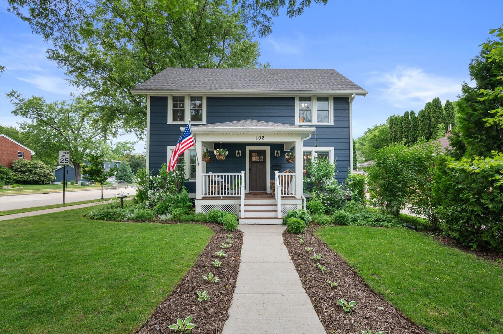 Property Photo: 102 Woodland Ln WI 53066