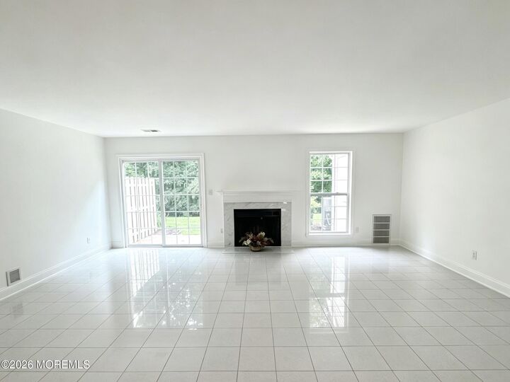 Property Photo:  496 Cottonwood Court  NJ 07731 