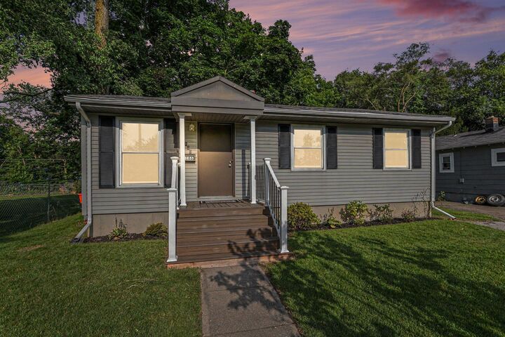 Property Photo:  1166 Hurd Avenue  MI 49022 