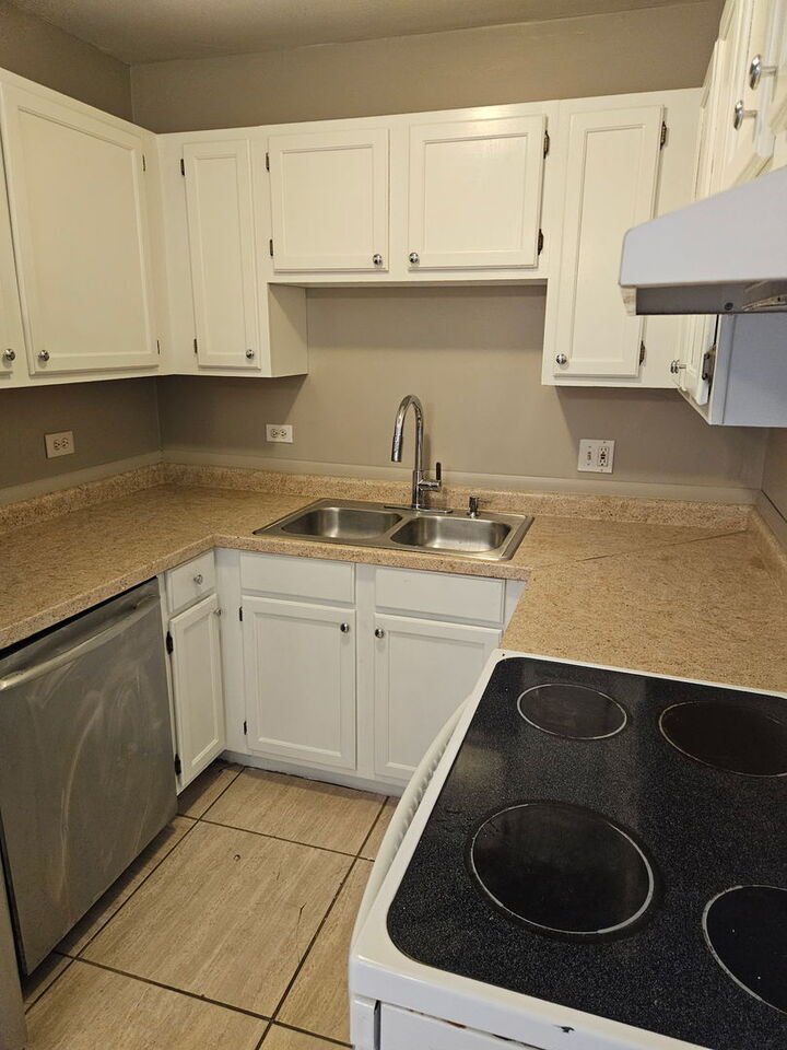 Property Photo: 2800 Light Road 112 IL 60543