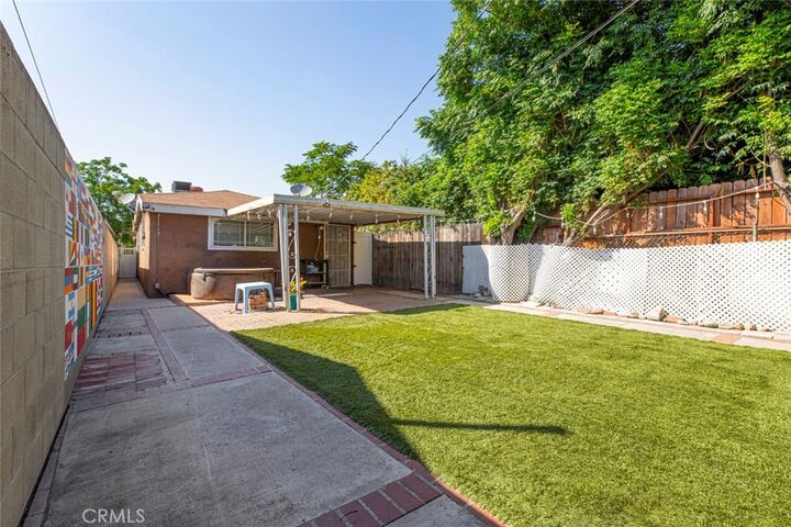 Property Photo: 13158 Carl CA 91331