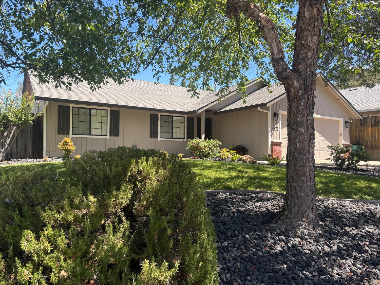 Property Photo:  5573 Crossbill Lane  CA 95623 