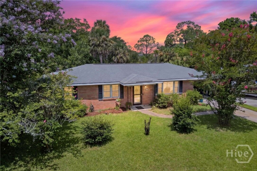 Property Photo: 711 Jones Avenue GA 31328