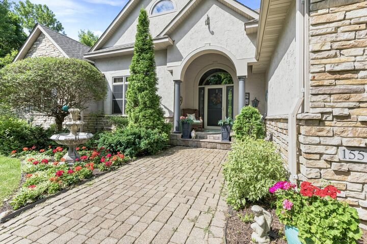 Property Photo: 1551 Sunnybrook Drive MN 55364