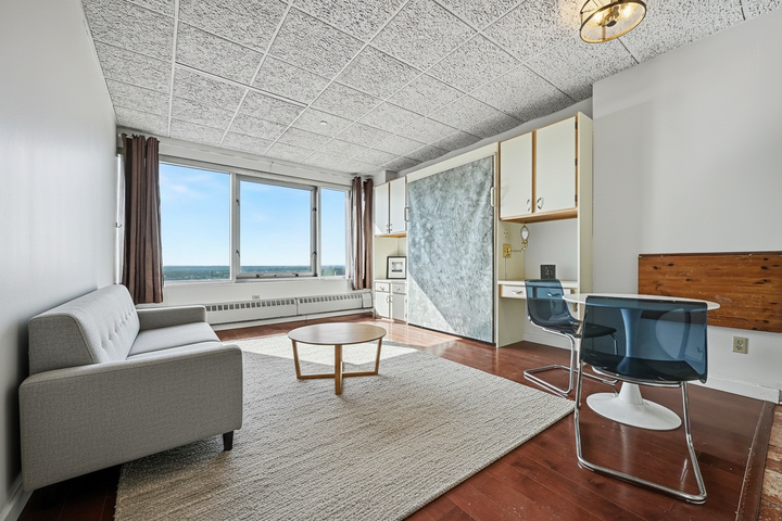 Property Photo:  431 S 7th Street 2610  MN 55415 