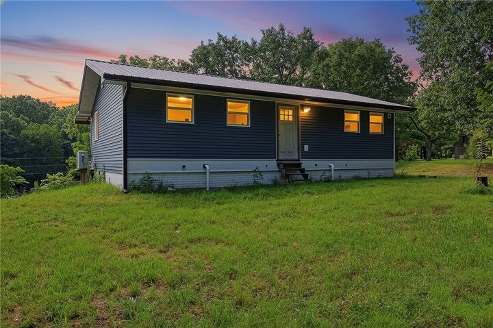 Property Photo: 9906 Farm Road 1162 MO 65625