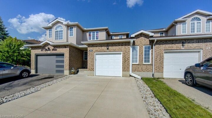 Property Photo:  43 Chester Drive  ON N1T 2C4 