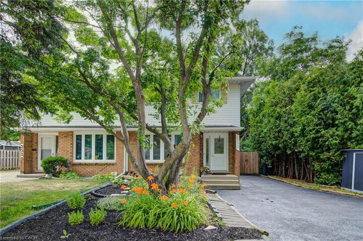 Property Photo: 250 Dinison Crescent ON N2E 3G8